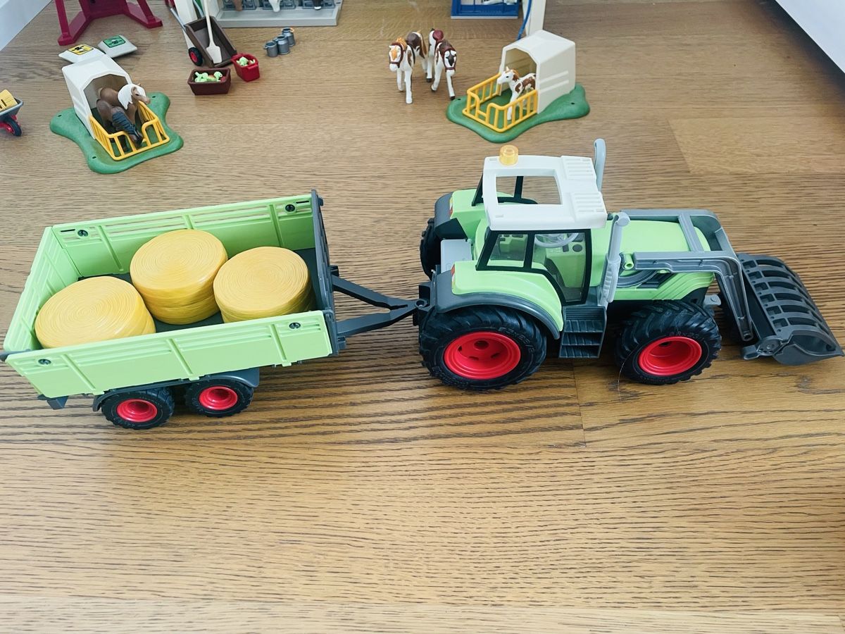 Playmobil Spielzeuge: Bauernhof Playmobil – Gebraucht aus Pfäffikon ZH von cor_m7qy 1