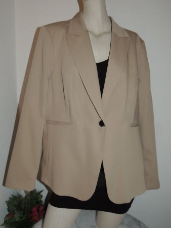 SCHÖNER BLAZER «C&A» VISCOSE NP 99.95 CHF UNGETRAGEN L