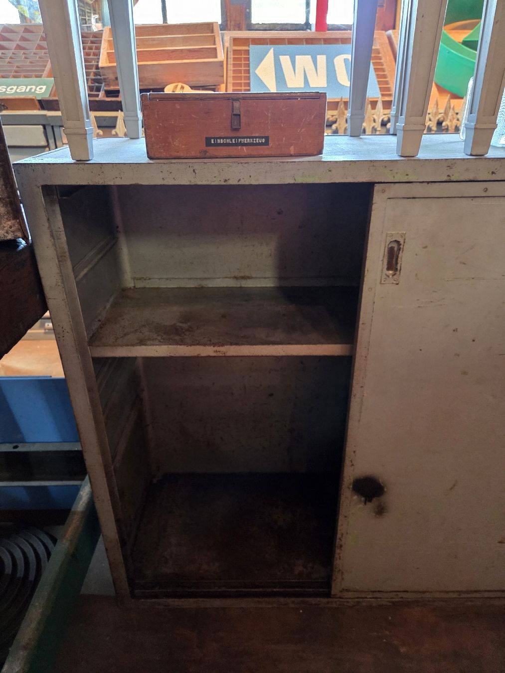 Armadi: Werkzeugschrank – Usato da Rorschacherberg venduto da Strahlkraft 2