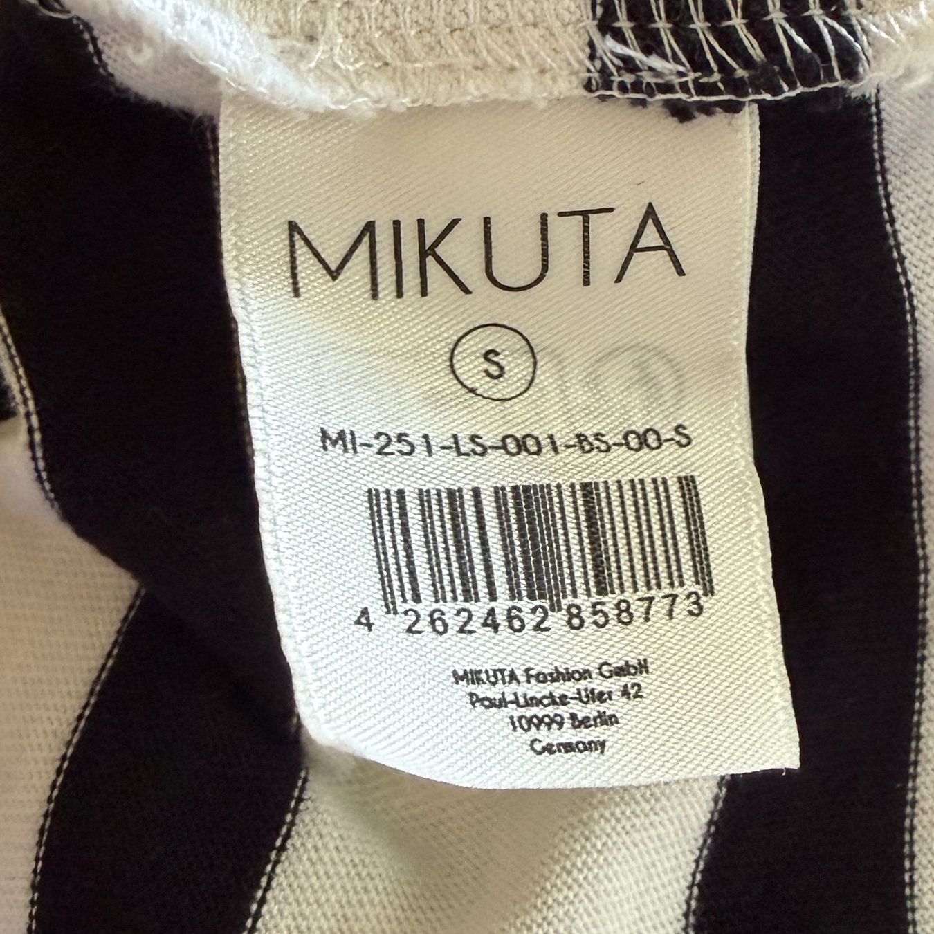 T-Shirts: Oversized Langarmshirt von MIKUTA – Gebraucht aus Stäfa von britsch57 2