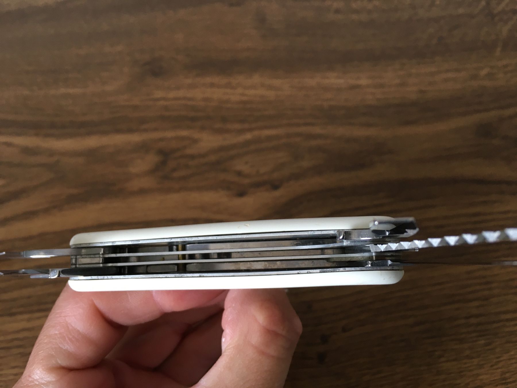 Victorinox Coltelli tascabile: VICTORINOX - Camper - Sackmesser - AMSTUTZ / SCHMUCKI – Usato da Andwil SG venduto da Rainboli 7