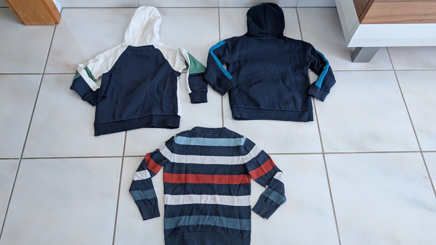 Kleiderpakete & -sets: Kleiderpaket Pullover - Grösse 122 – Gebraucht aus Oberwil-Lieli von meipa3000 5