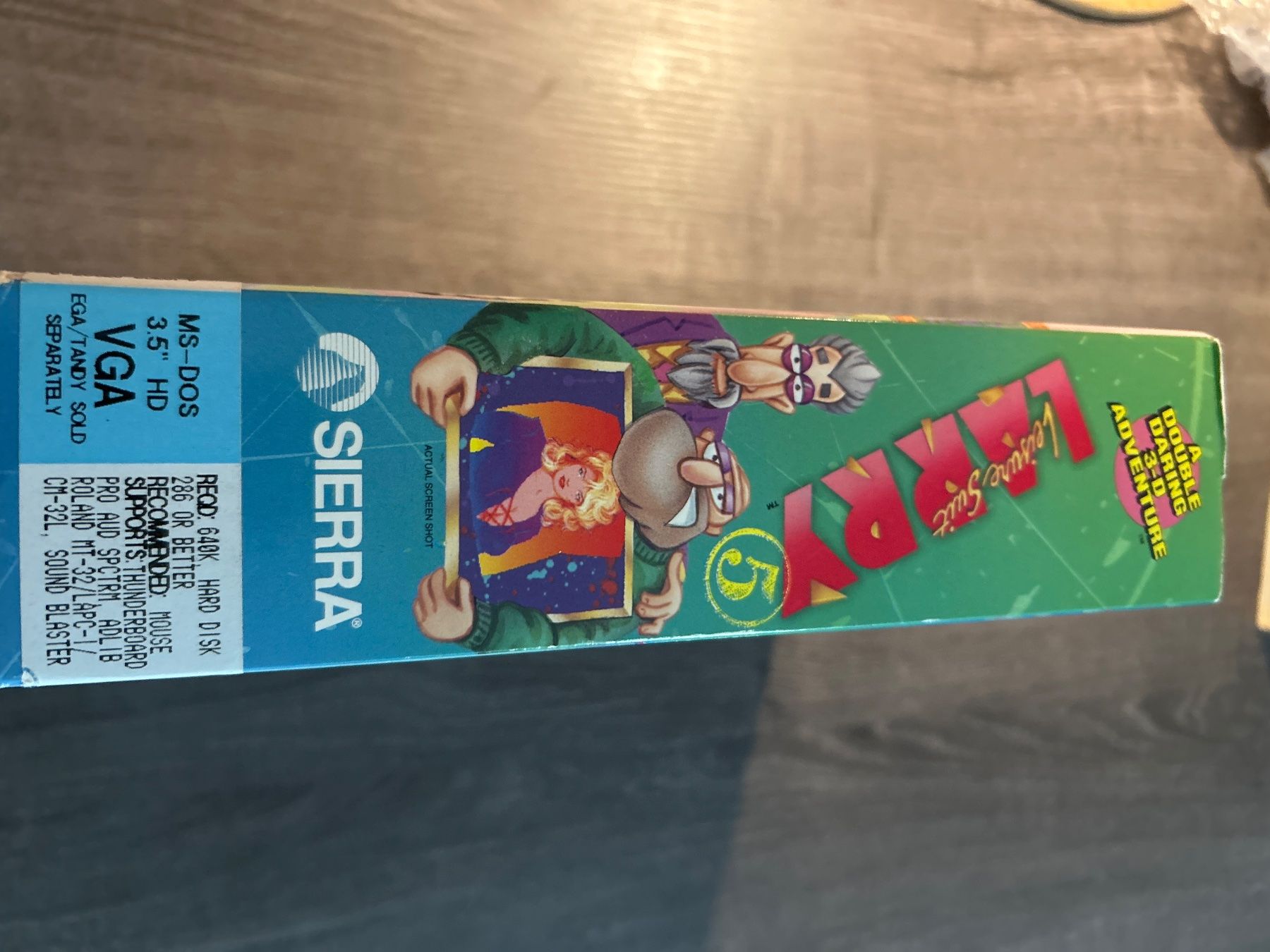 Giochi: Leisuire suit Larry 5 Big Box – Usato da Zollikerberg venduto da Lukem01 2