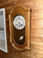 Hermle Wanduhr Holz mit Pendel