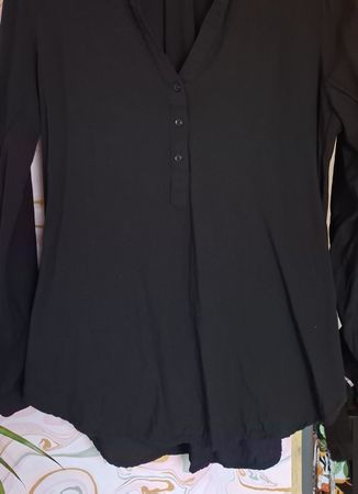 Damen Bluse schwarz Langarm Knopfleiste gebraucht. EDC xs