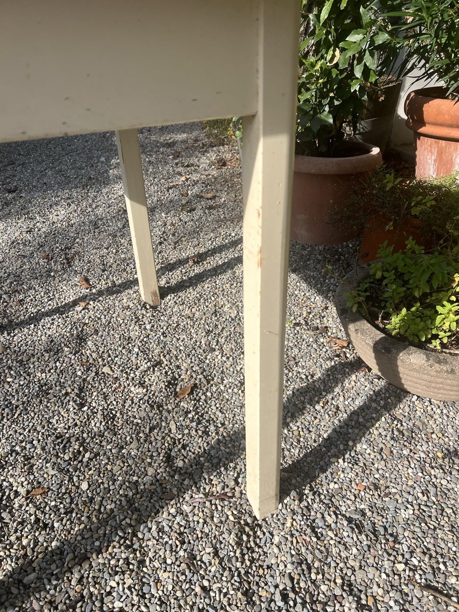 Tische: Vintage Küchentisch – Gebraucht aus winterthur von Cw5 5