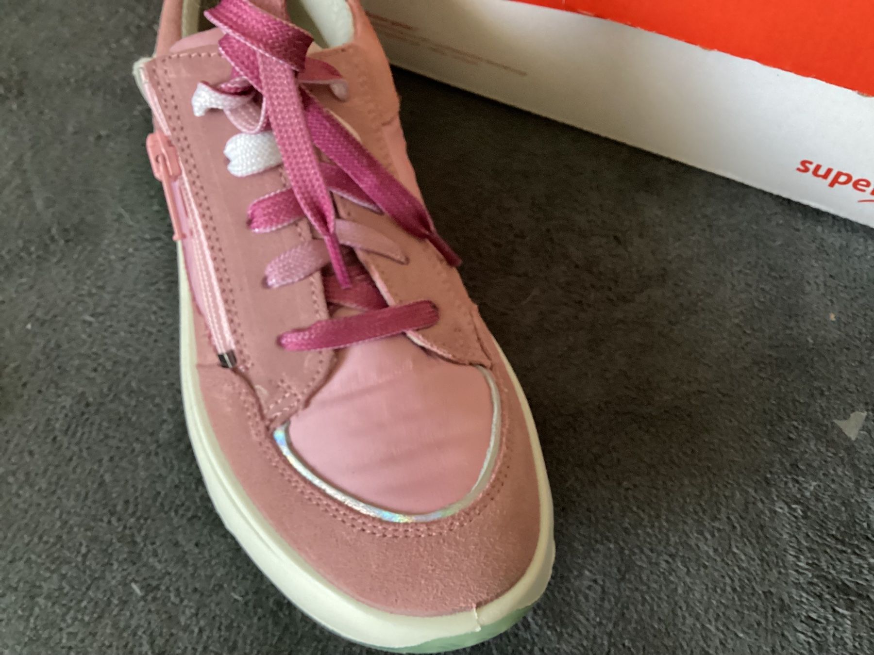 Superfit Schuhe für Mädchen: Superfit Girls Freizeitschuhe Sneakers – Neu (gemäss Beschreibung) aus Flüelen von ne08 1
