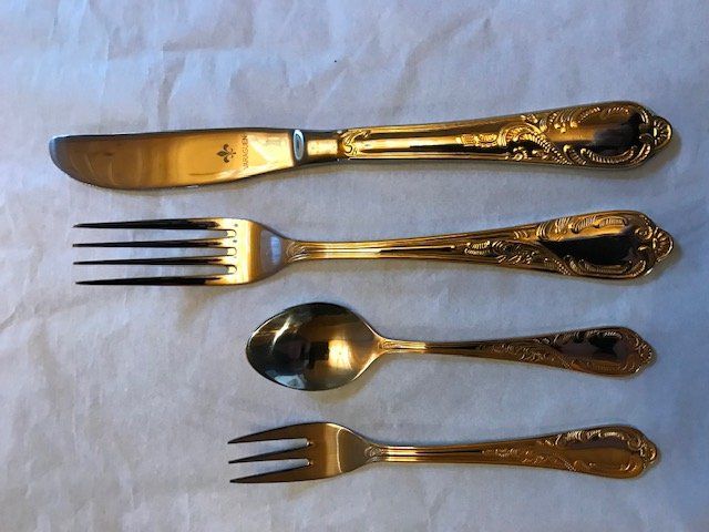 Set di piatti: Menagère de lux dorée pièce par pièce – Nuovo e nell'imballaggio originale da Vauffelin venduto da Roland48 2