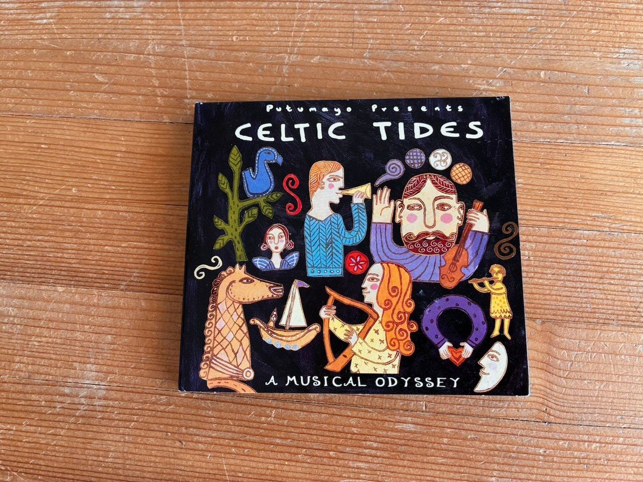 CDs: CD: Celtic tides – D'occasion à Wangen b Olten par kl4