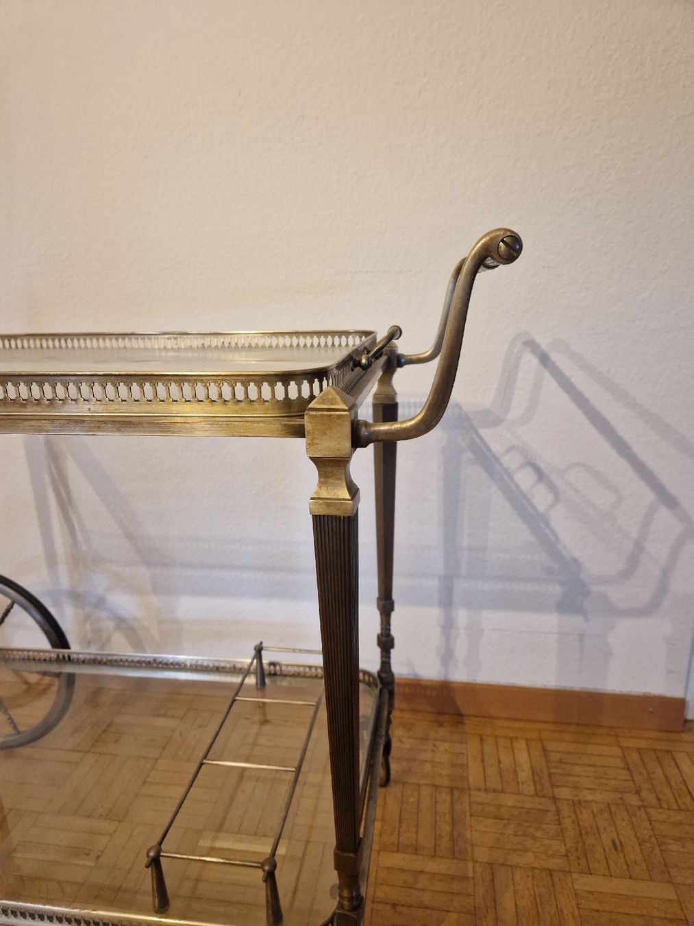 Carrelli di servizio: servierwagen – Usato da Zürich venduto da amza 1
