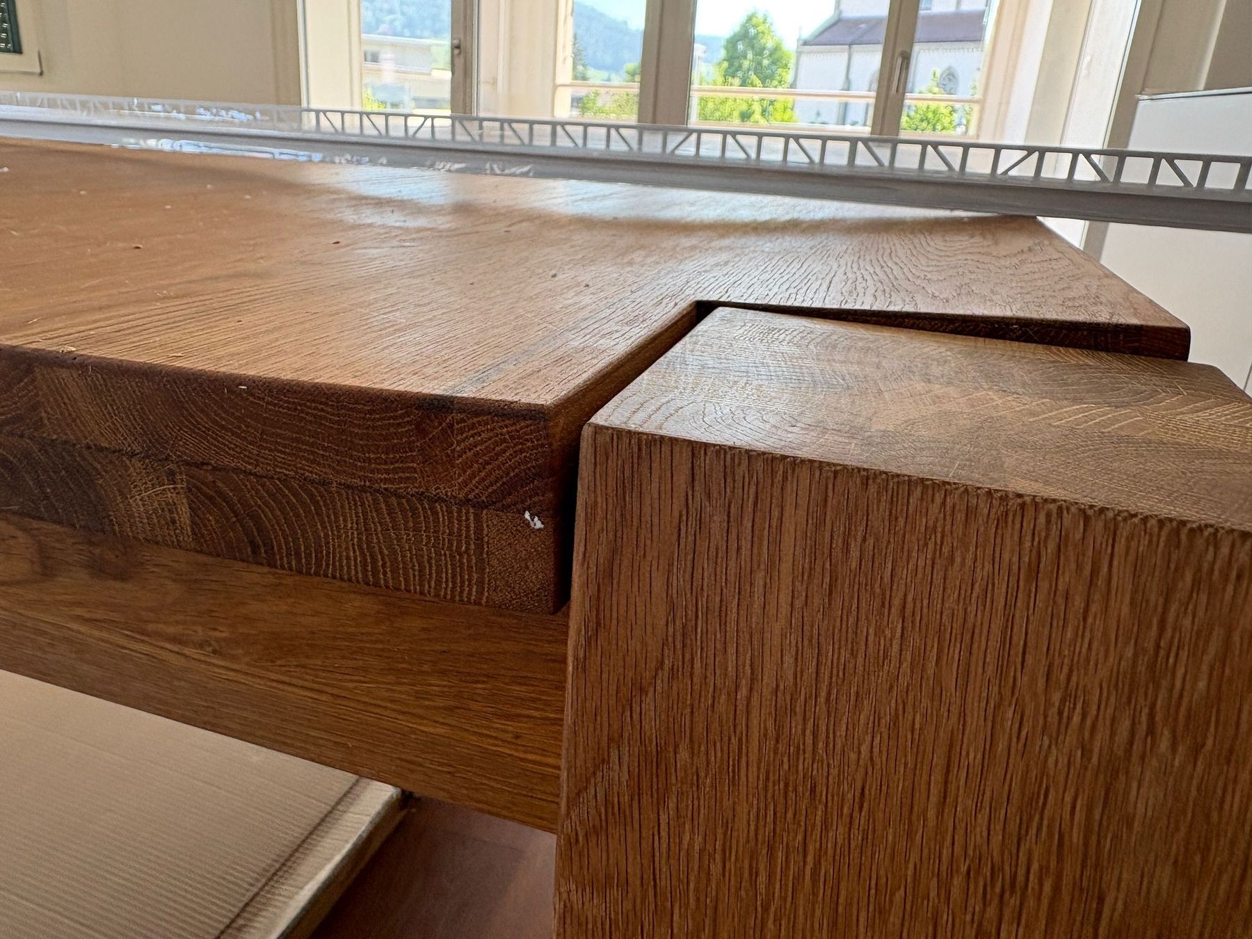 Tables: Tisch Eiche massiv 200x100cm – Neuf (Voir description) à Lützelflüh-Goldb par Rampenverkauf_72_ 2