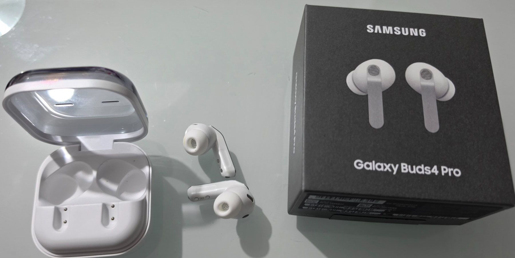 Samsung Casques audio: Samsung Buds 4 Pro Weiss – Neuf (Voir description) à Küsnacht ZH par gmd243 1