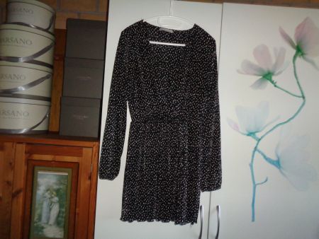 *** besonderes Kleidchen *** / von Pull& Bear / Wickel Optik