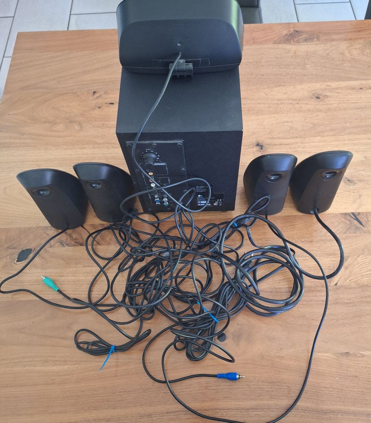 Logitech Casse acustiche: PC Lautsprecher Logitech – Usato da Raron venduto da Neat 1