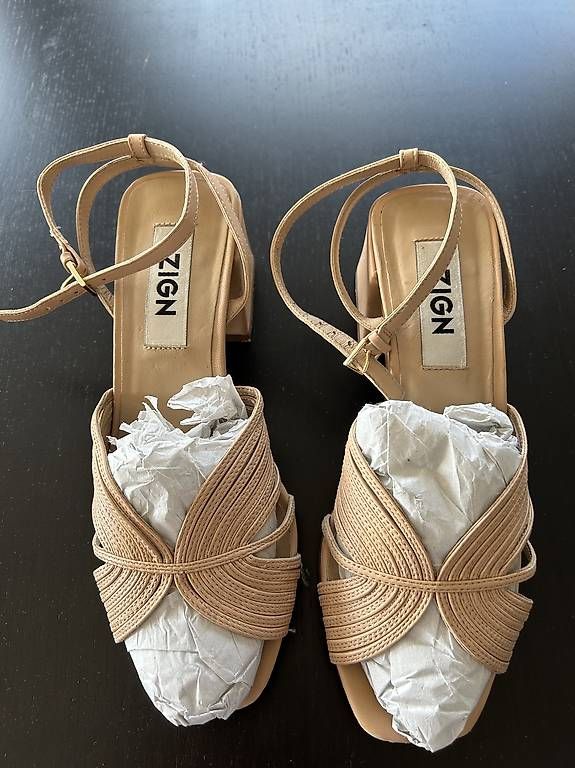 Scarpe da donna: Sandales Zign Nude / Beige  - Taille EU 38 – Usato da Lausanne venduto da Moira.Moira