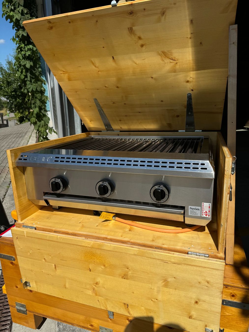 Griglie: Beer Grill – Usato da Winterthur venduto da alb_f9j5 1