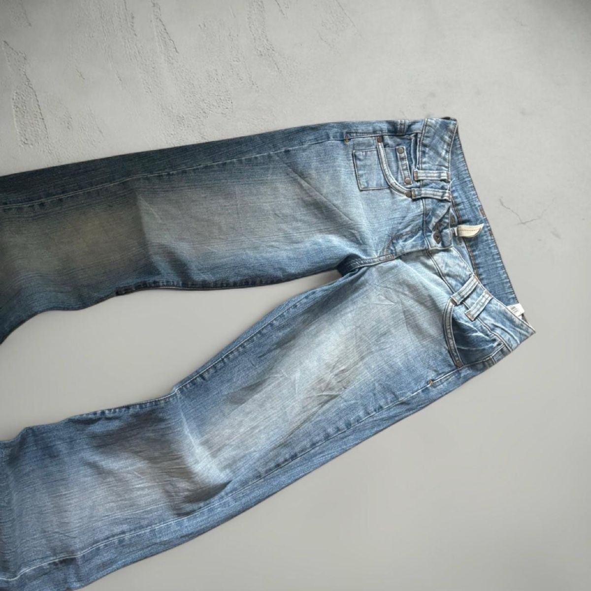 True Religion Jeans: True religion jeans  – Nuovo (secondo la descrizione) da Basel venduto da archive. 7