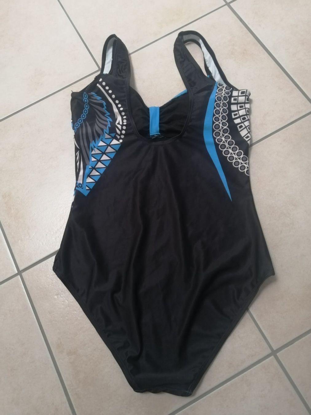 Costumi da bagno & Bikini: Badeanzug Gr. S-M – Usato da Henau venduto da AXAA 1