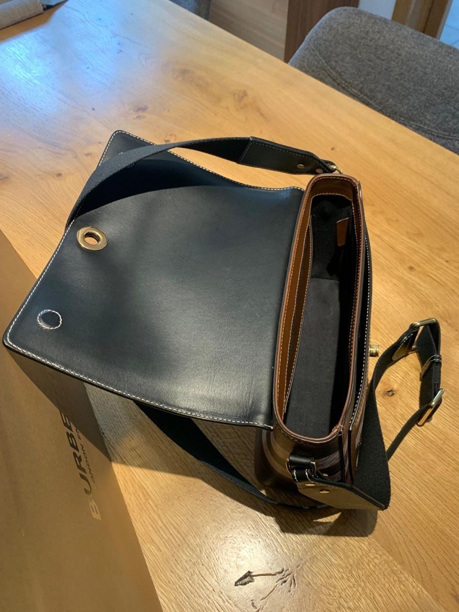 Burberry Borse da donna: Burberry Umhängetasche – Usato da Luzern venduto da rah_dz6m 3