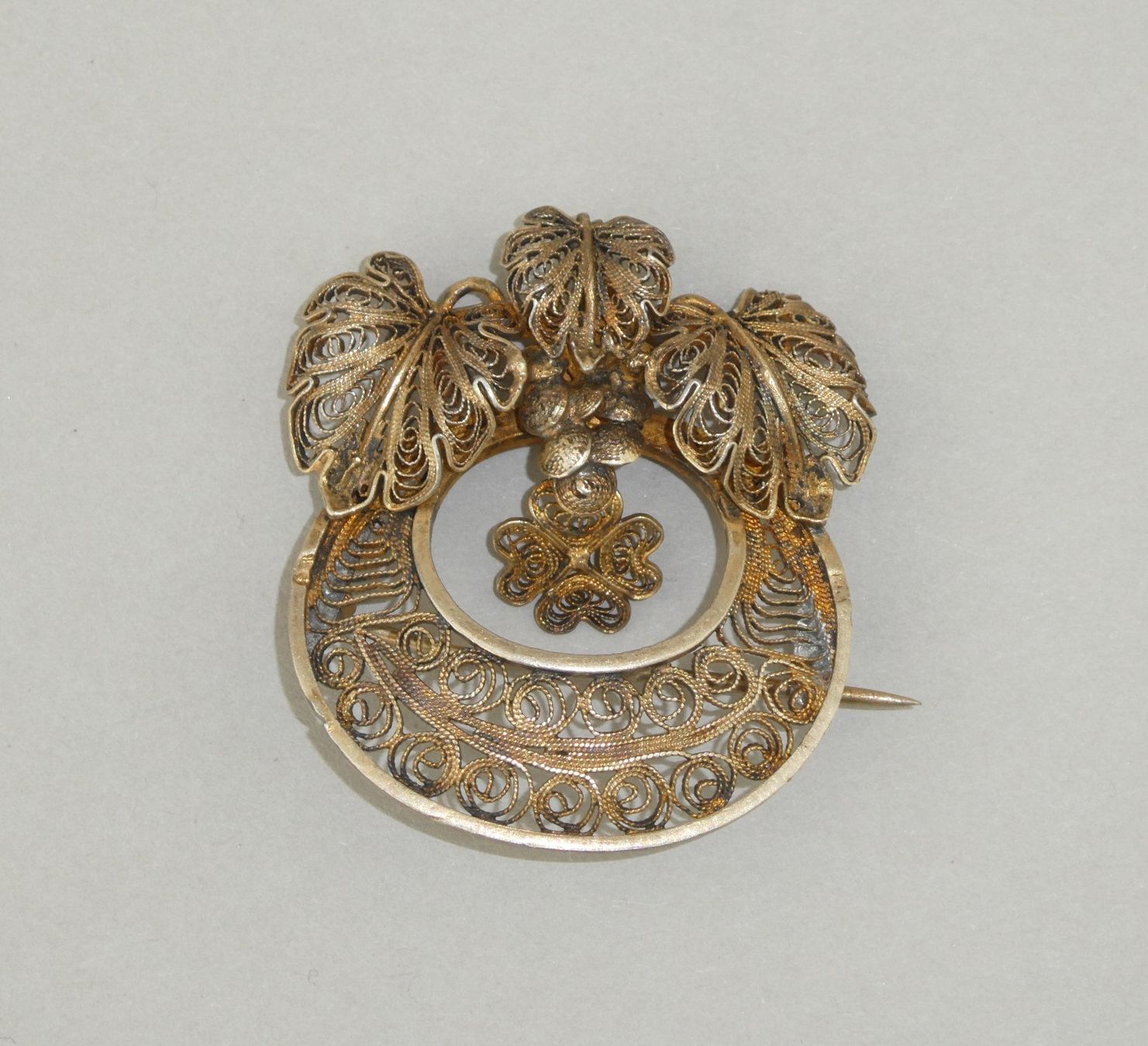 Spille & Fermagli: Brosche mondförmig Silber antik um 1900 – Usato da Beromünster venduto da legolas_mt-gd