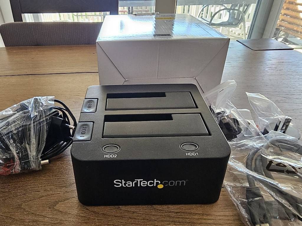 Docking station: StarTech.com USB 3.0 to Dual 2.5-3.5in SATA HD Dock w. UASP – Usato da Othmarsingen venduto da Kamoff 3