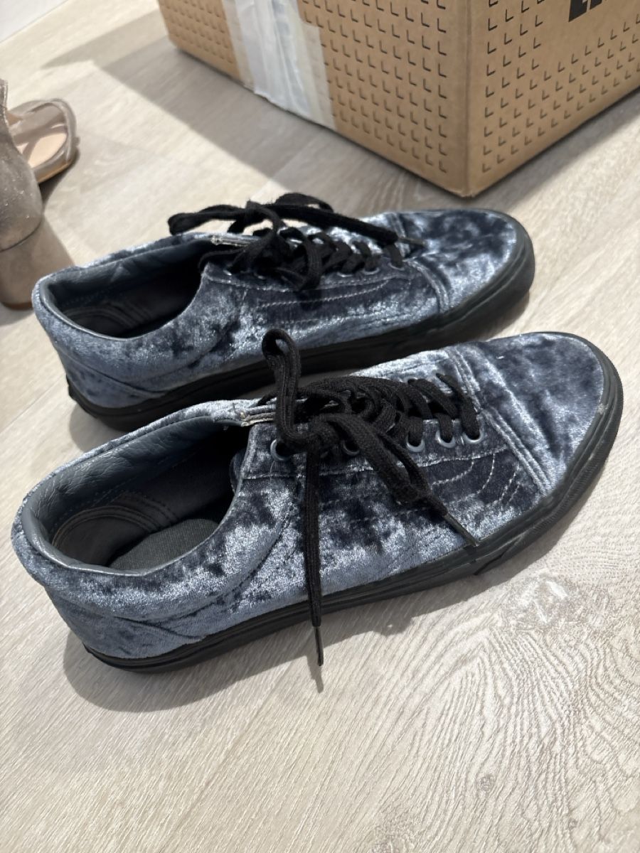 Vans Scarpe da uomo: Vans Old Skool,velours bleu en 40 – Usato da Zürich venduto da col_w79f 3