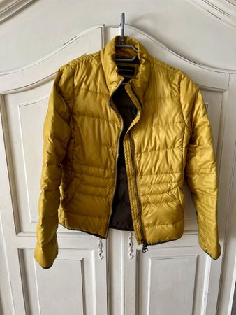 Hochwertige Übergangsjacke Marc O'Polo Grösse 38 senfgelb