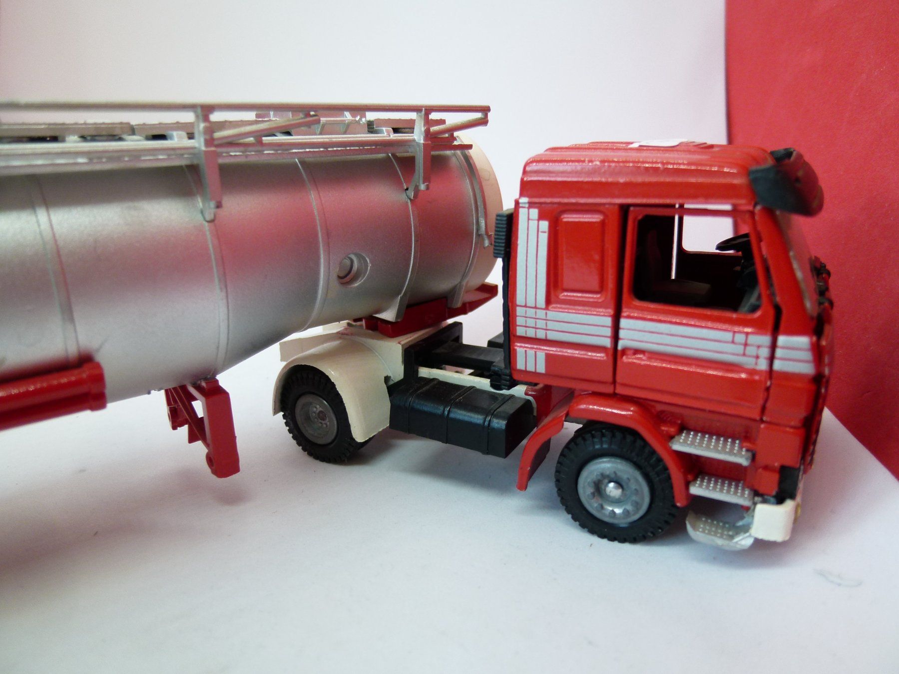 Tekno Modellini d'auto: Tekno - Scania "Silo" !!    %% Ausverkauf %% – Usato da Reiden venduto da Aston2 5