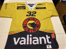 SC Bern Gameworntrikot Junioren Nummer 32 Grösse M