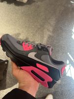 Nike Air Max 90, Taille 44, Couleurs vives! Parfaites!