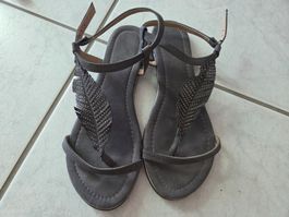 Damen Sandalen Grau Grösse 39 guter Zustand
