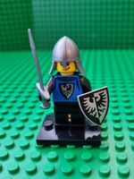 LEGO Minifigure Black Falcon Knight with Accessoires