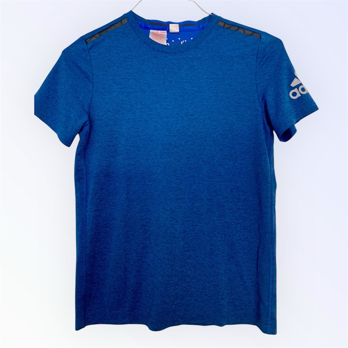 Adidas Camicie, T-shirt & Polo: 2xAdidas T-Shirt, Gr. 152 – Usato da Winterthur venduto da Jade69