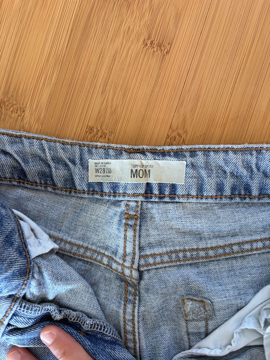 Topshop Jeans: Top Shop Jeans mit Blumen – Gebraucht aus Binz von sop_p2vf 1