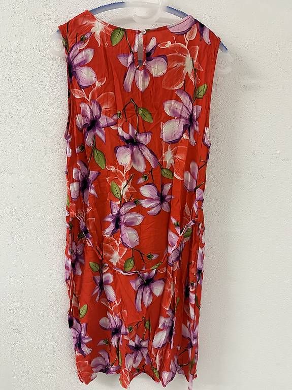 Vestiti: Rotes Kleid mit Blumen, Gr L – Usato da Zürich venduto da mel_v8qp 2