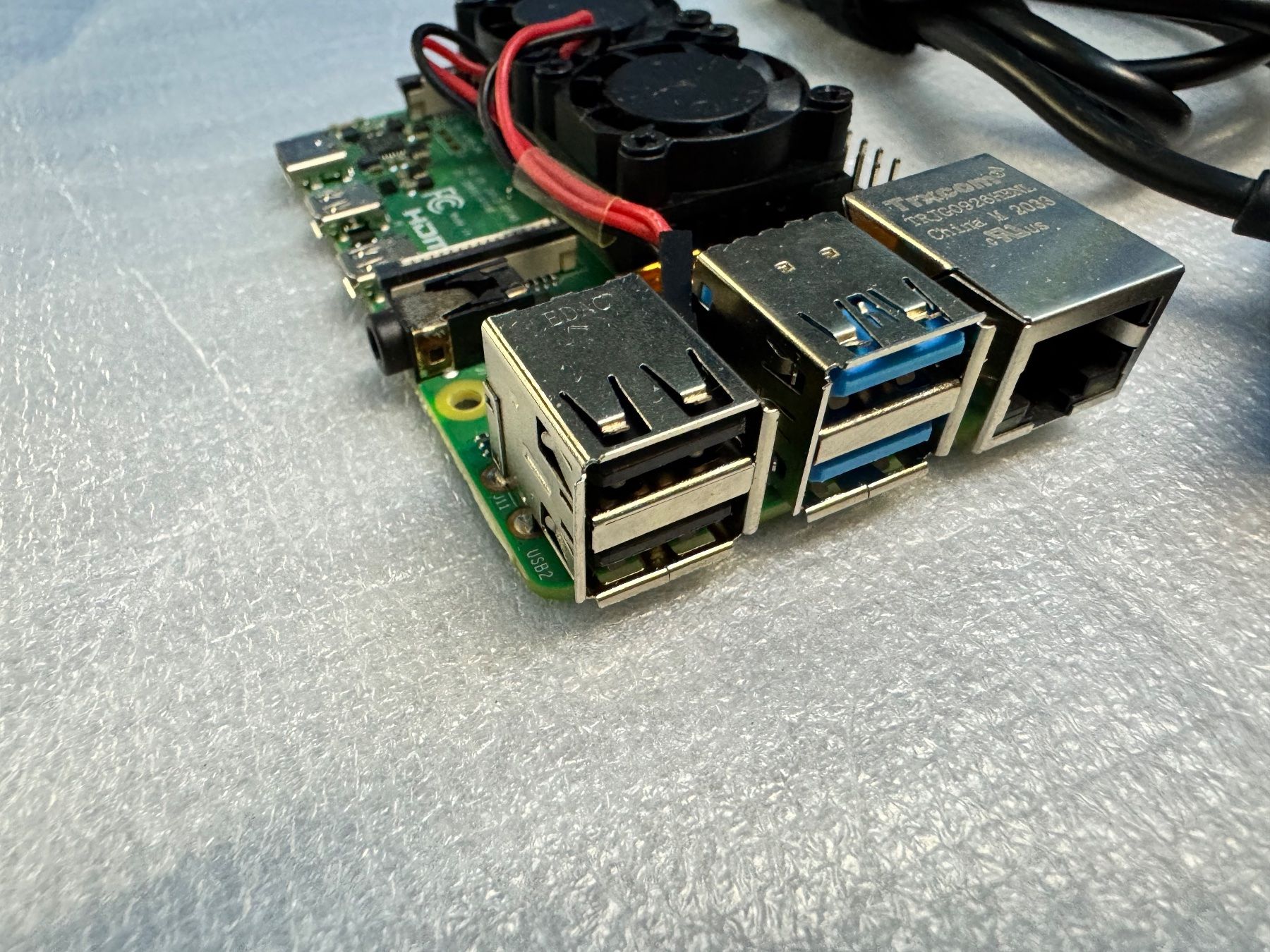 PC: Raspberry Pi 4 Model B avec double ventilateur et chargeur – Usato da Leytron venduto da SuPer_BoCk 2