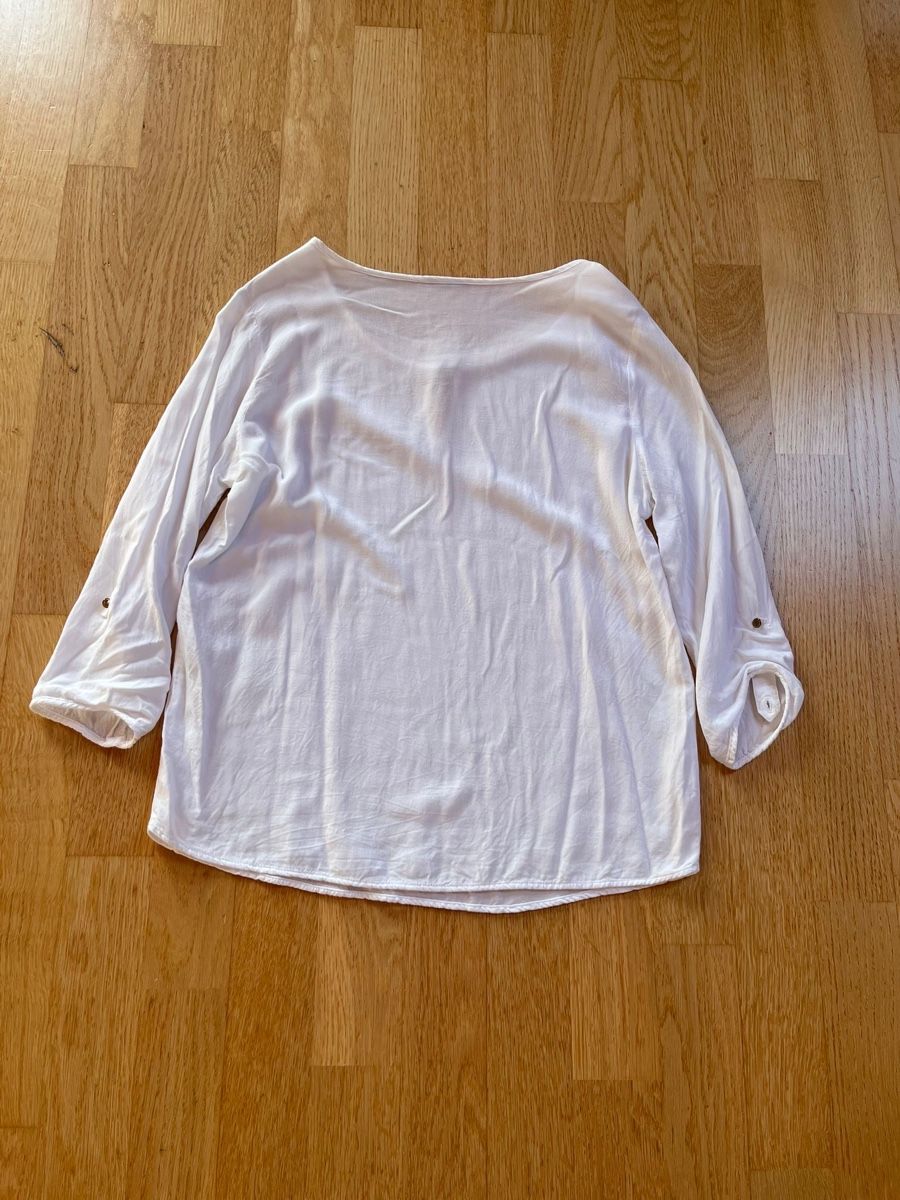 Blusen: Bluse / Weis / Grösse S – Gebraucht aus Hünibach von s.leptir 1