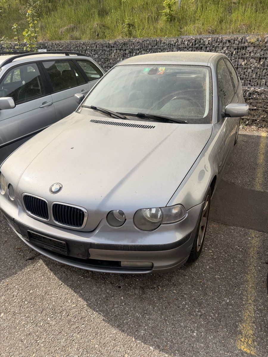 BMW Automobili: BMW 316ti Compact, année 2003, – Usato da Orvin venduto da lio.mau 1
