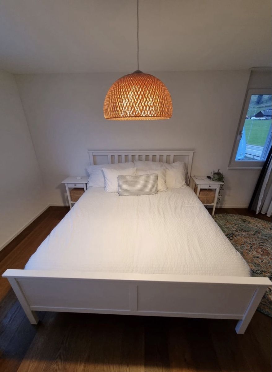 Ikea Letti: Ikea Hemnes Bett 180x200 + Matratzen – Usato da Frauenfeld venduto da Saskiatamara 2