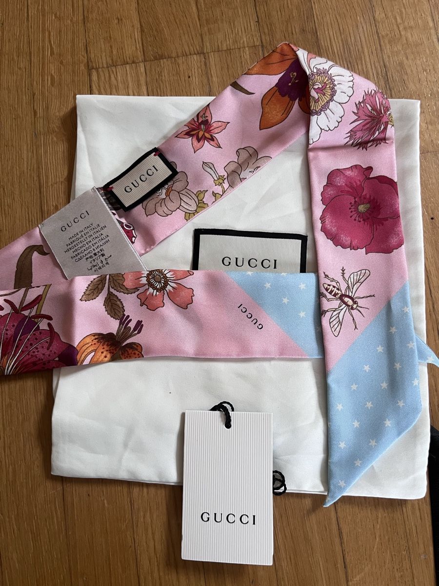 Gucci Foulard & Sciarpe: Gucci Seidentuch – Nuovo e nell'imballaggio originale da Zürich venduto da Lifestyle1 2