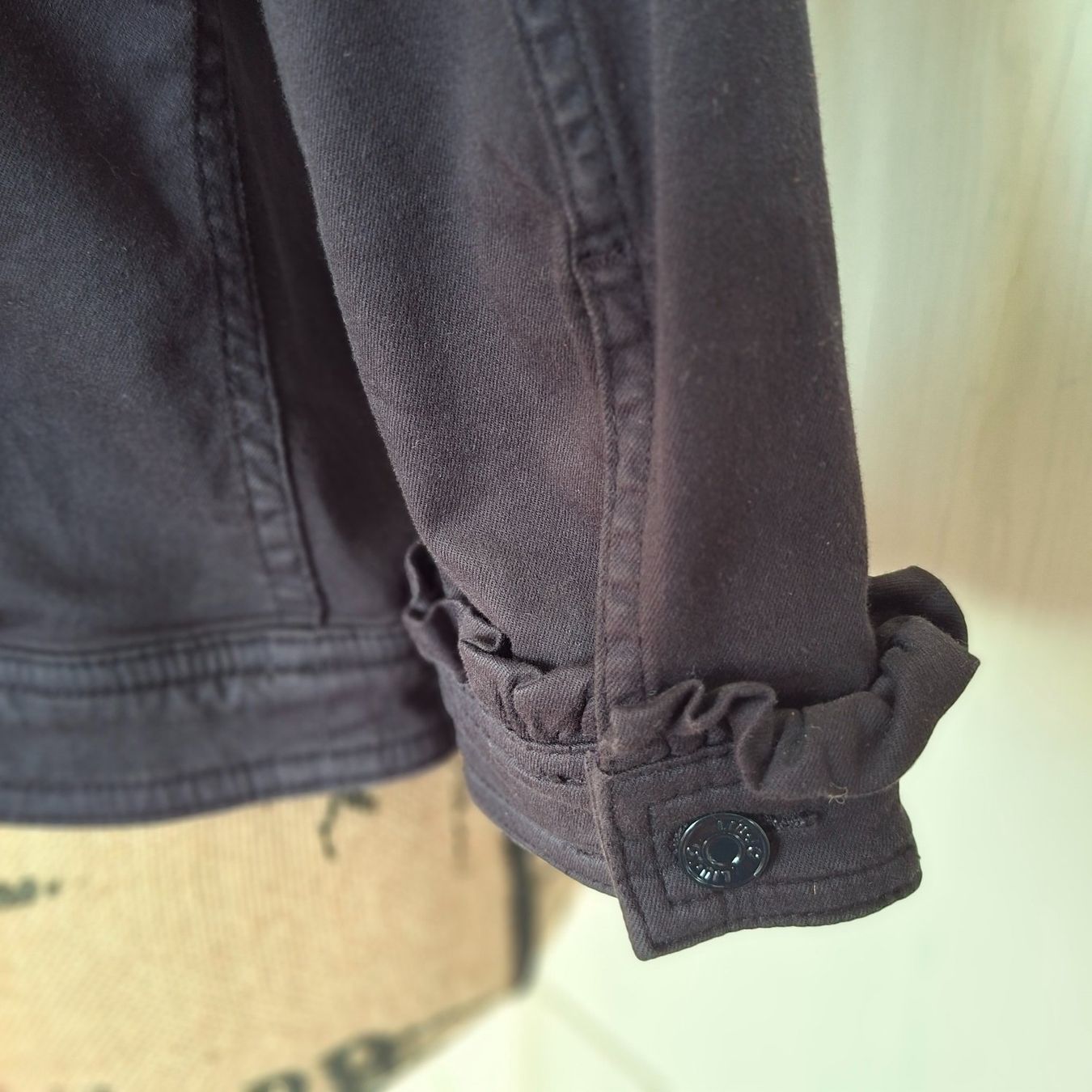 Liu Jo Giacche: LIU JO formschöner Jacket mit Original Aufstecker /Sticker – Usato da Stäfa venduto da meridianum 3