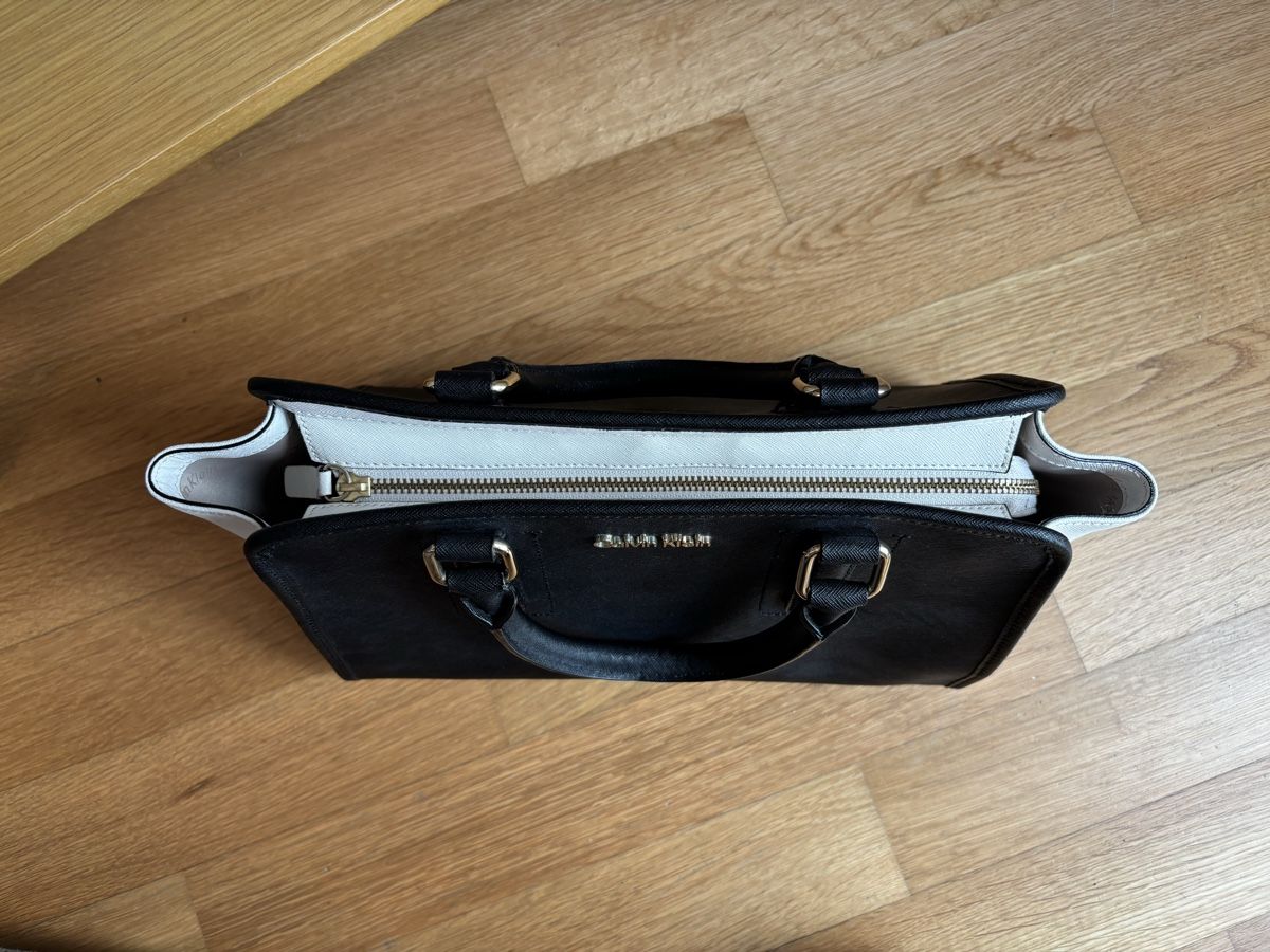 Calvin Klein Borse da donna: Hübsche Calvin Klein Handtasche – Nuovo (secondo la descrizione) da Wettingen venduto da mstoeckli27 5