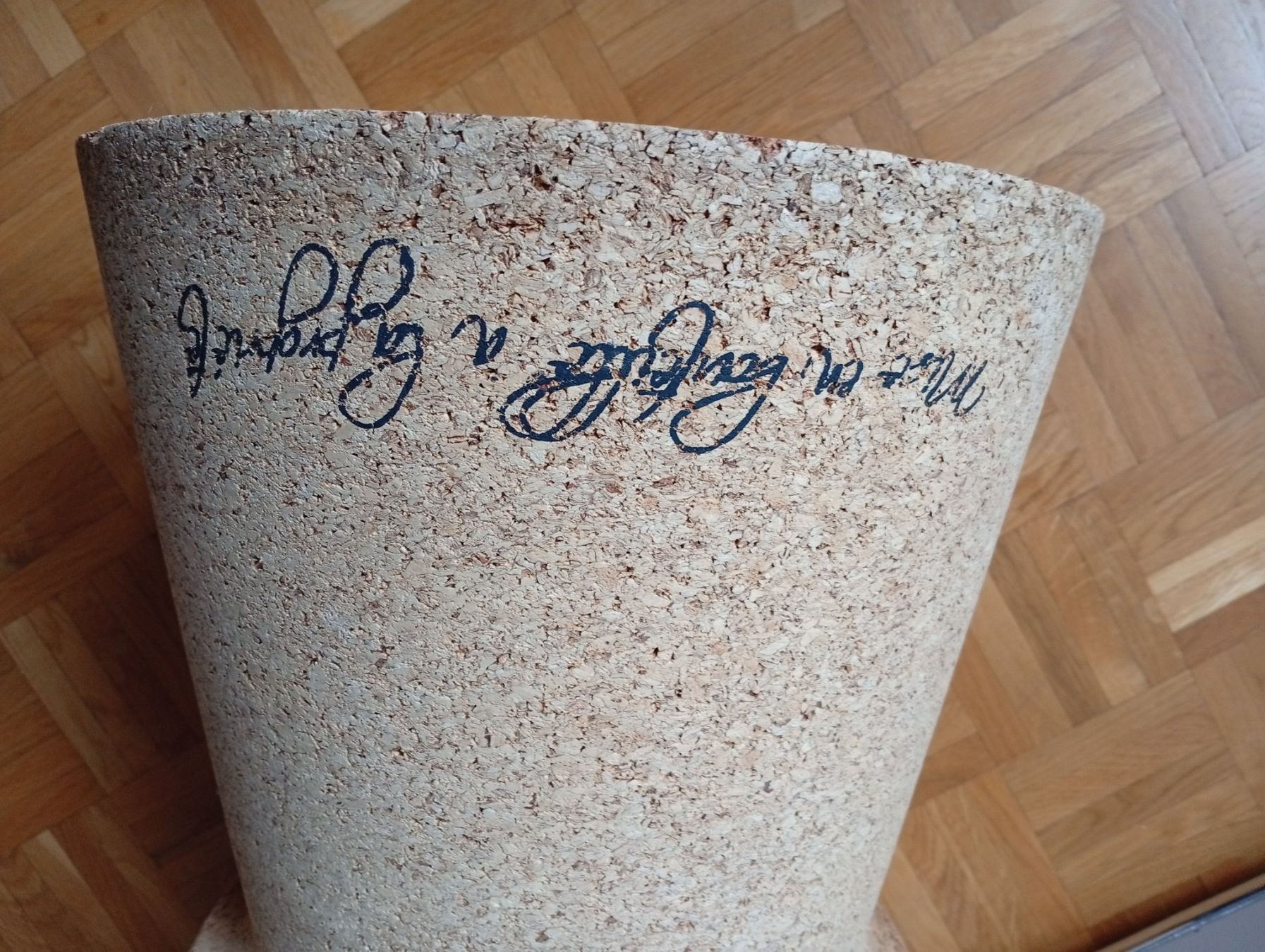 Sgabelli: Tabouret en liège bouchon géant de Champagne – Usato da Villars-sur-Glâne venduto da dadj01 5