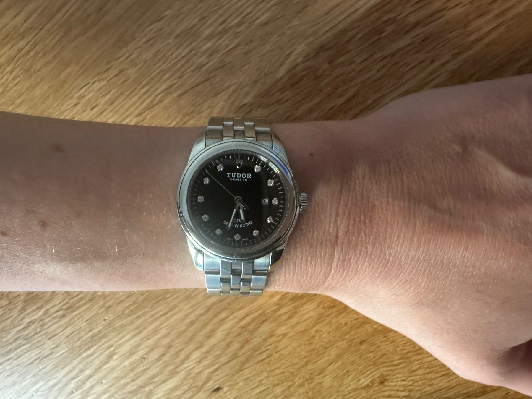 Tudor Orologi: Tudor Glamour Date Diamond Automatic 31mm Full-Set – Usato da Matten b. Interlaken venduto da cour13 7