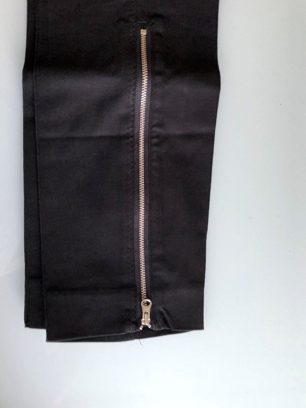 Hosen: Damenhose schwarz – Neu (gemäss Beschreibung) aus Adliswil von Jessik0