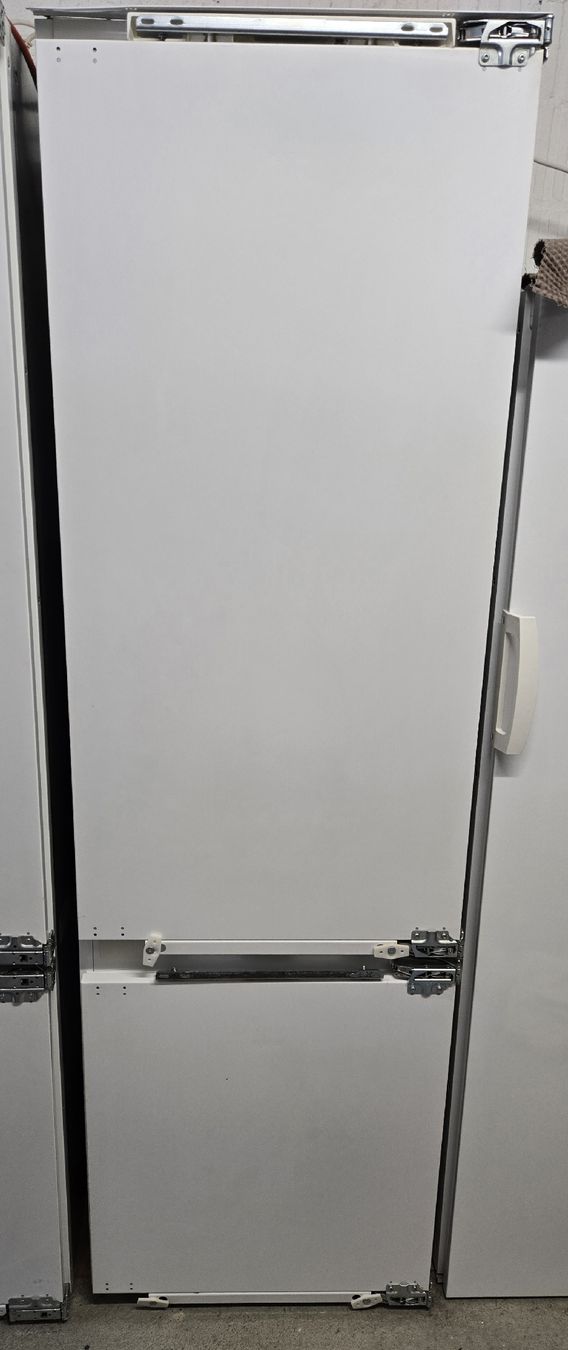 Frigoriferi: Electrolux Kühlschrank IK307.10 RE, – Usato da Rümlang venduto da Idre 2