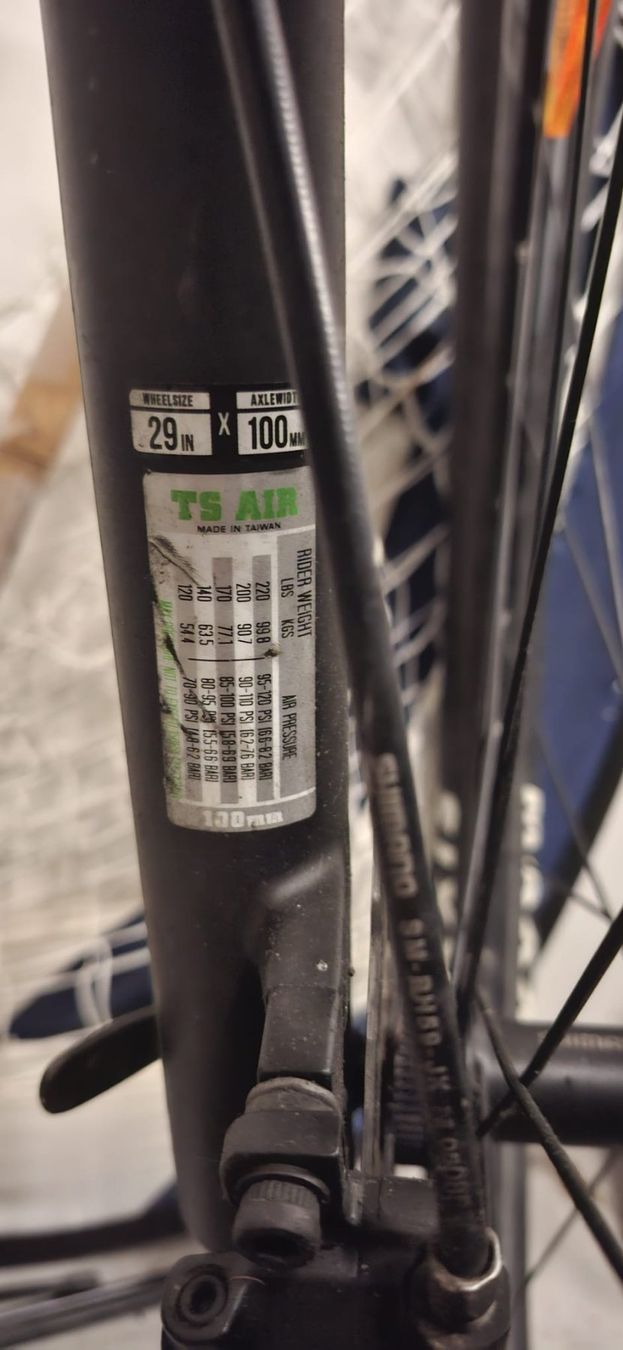 Merida Vélos: MERIDA BIG.Nine 500 – D'occasion à Bonstetten par Theo75 1