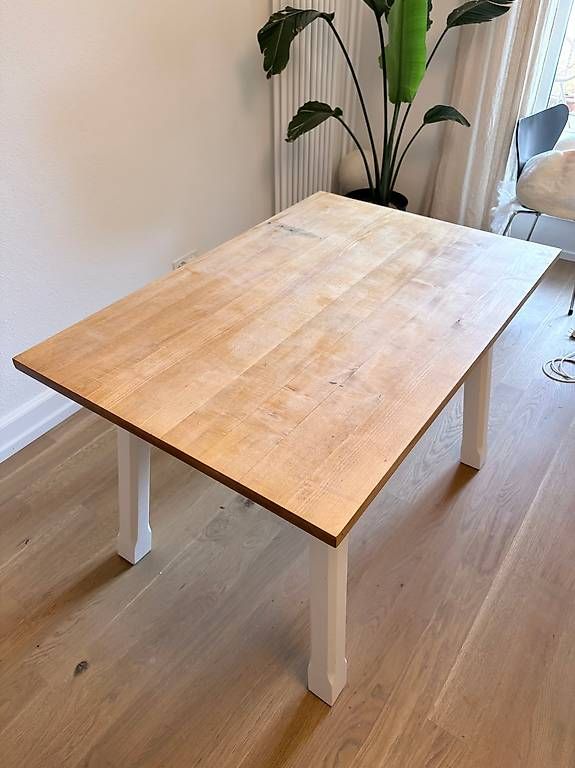 Tavoli: Holztisch massiv – Usato da Basel venduto da lk__gd2k 2