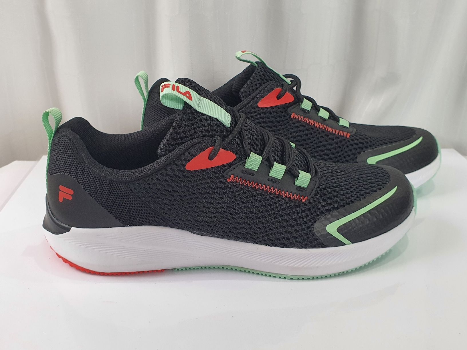 Fila Scarpe da donna: Gr. 40 - Fila Sneaker, Neu – Nuovo e nell'imballaggio originale da Nürensdorf venduto da sal_g2bz 1