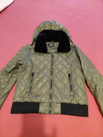 Frauenjacke Gr. M/L ab 1 Fr.